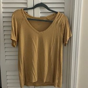American Eagle Soft & Sexy Tee